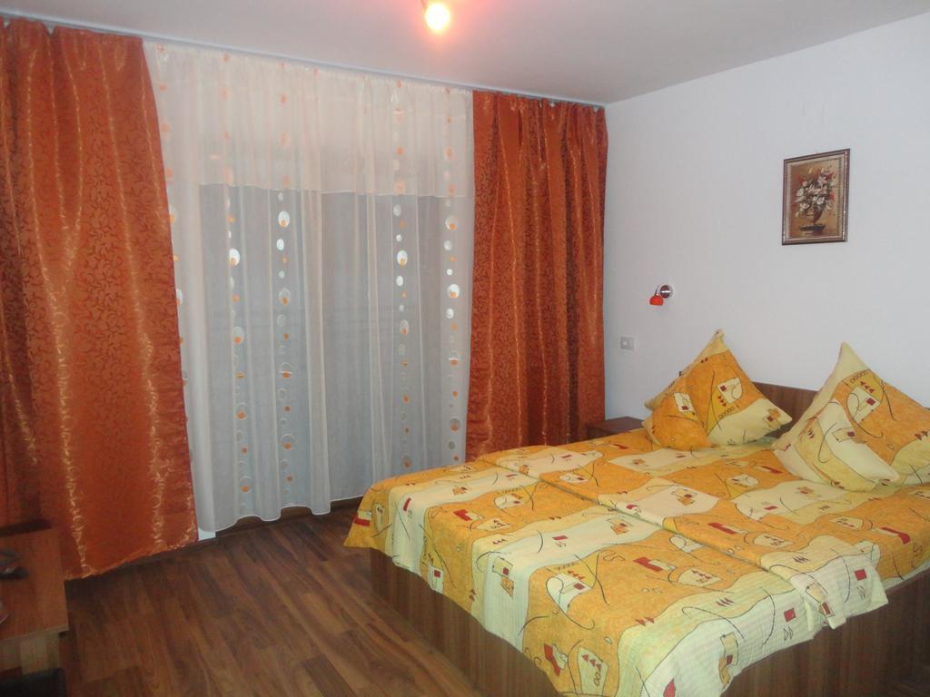 Pensiunea Sanella Liubcova Habitación foto